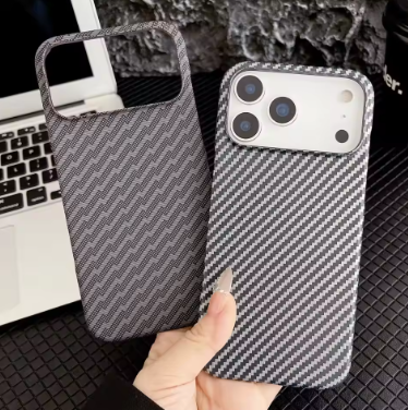 Frameless Carbon Fiber Hard Phone Case For iPhone 17, 17 Air Iphone Pro, Pro Max  Water Ripple Climb Texture Armor Cover