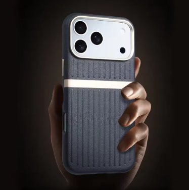 Premium Grip iPhone Case – Scratch Resistant & Sleek Design 🚀 Shockproof. Scratch-proof. Trend-proof. Your iPhone deserves this.